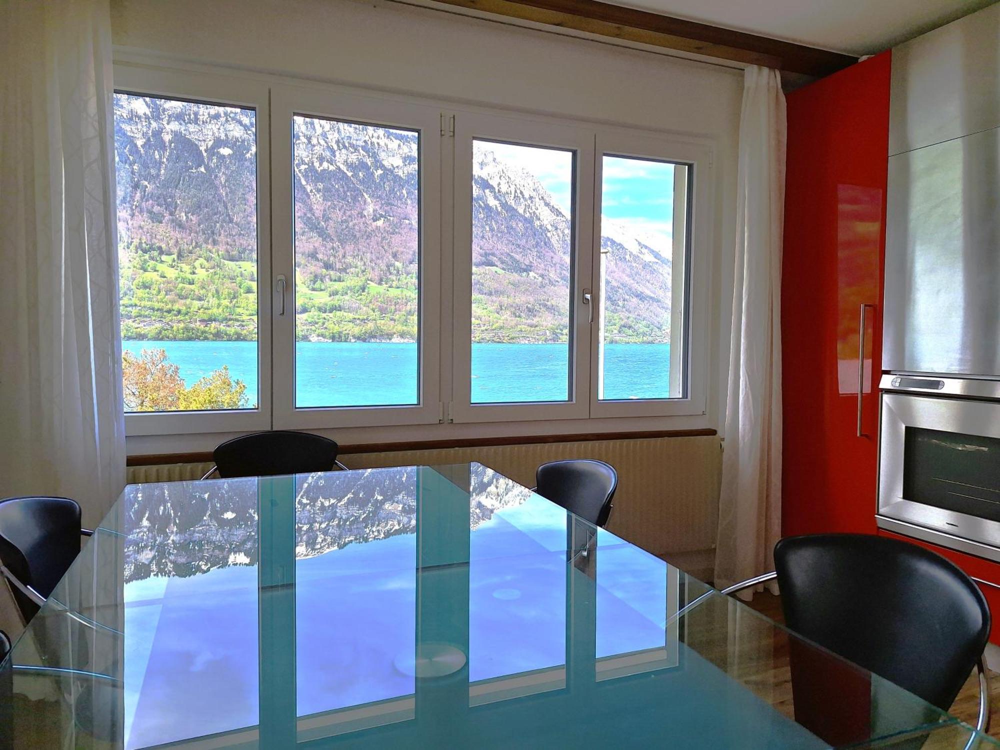 Lake House Bonigen Bagian luar foto