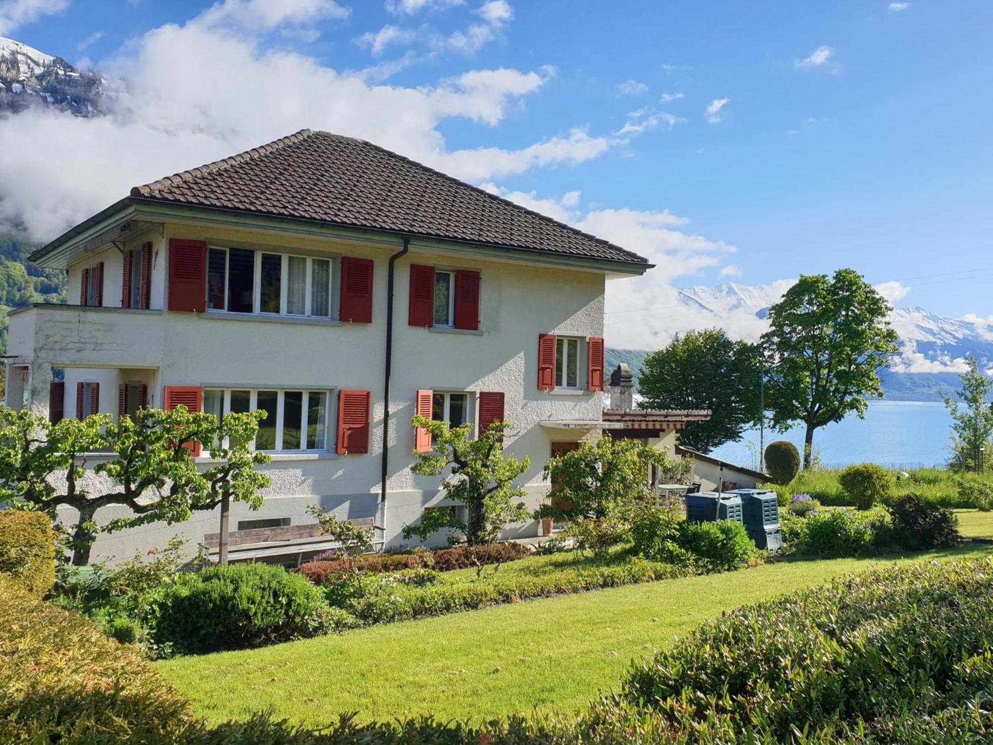 Lake House Bonigen Bagian luar foto