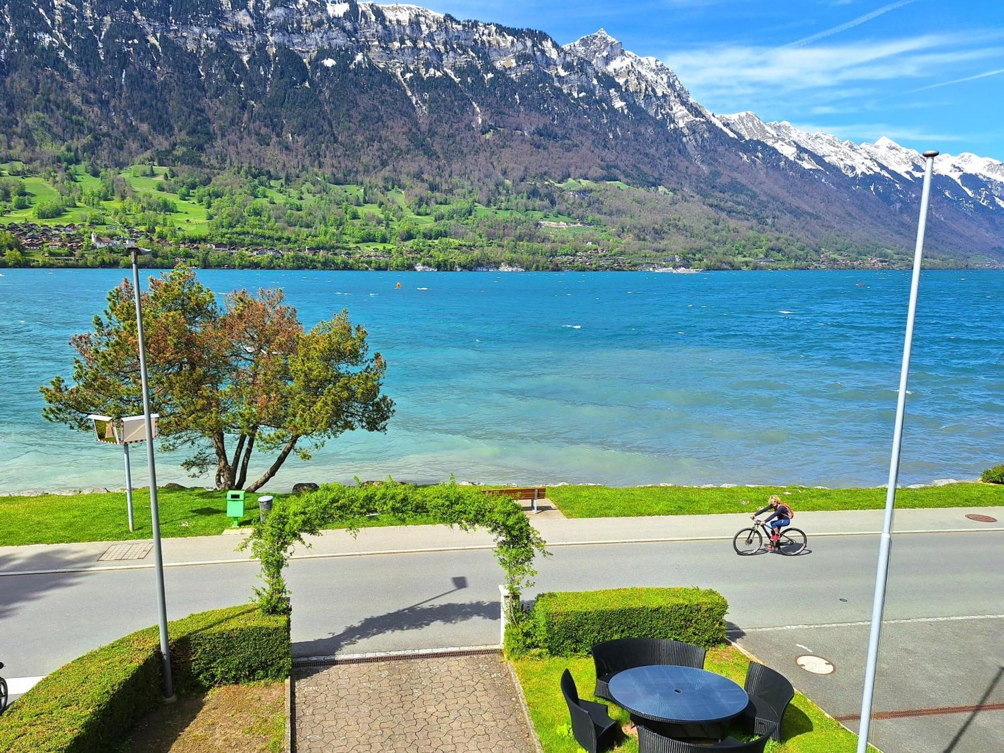 Lake House Bonigen Bagian luar foto