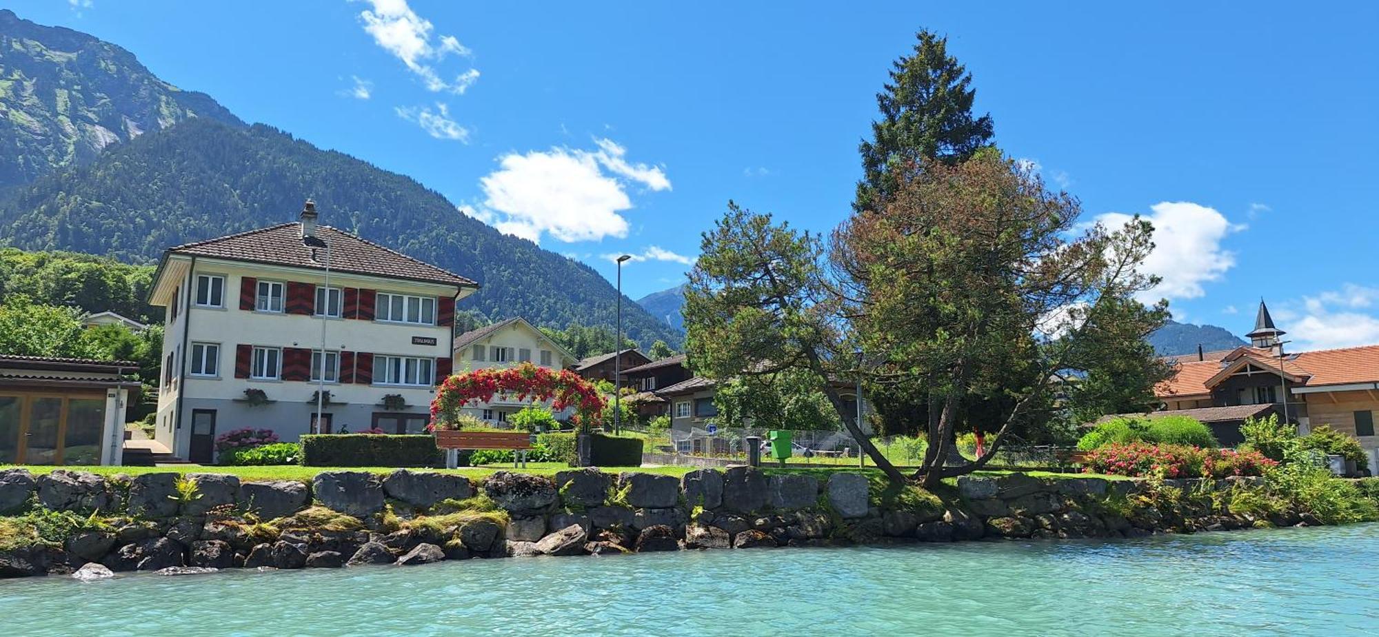 Lake House Bonigen Bagian luar foto